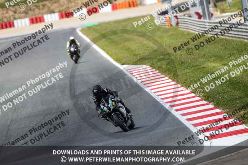 cadwell no limits trackday;cadwell park;cadwell park photographs;cadwell trackday photographs;enduro digital images;event digital images;eventdigitalimages;navarra;no limits trackdays;peter wileman photography;racing digital images;trackday digital images;trackday photos